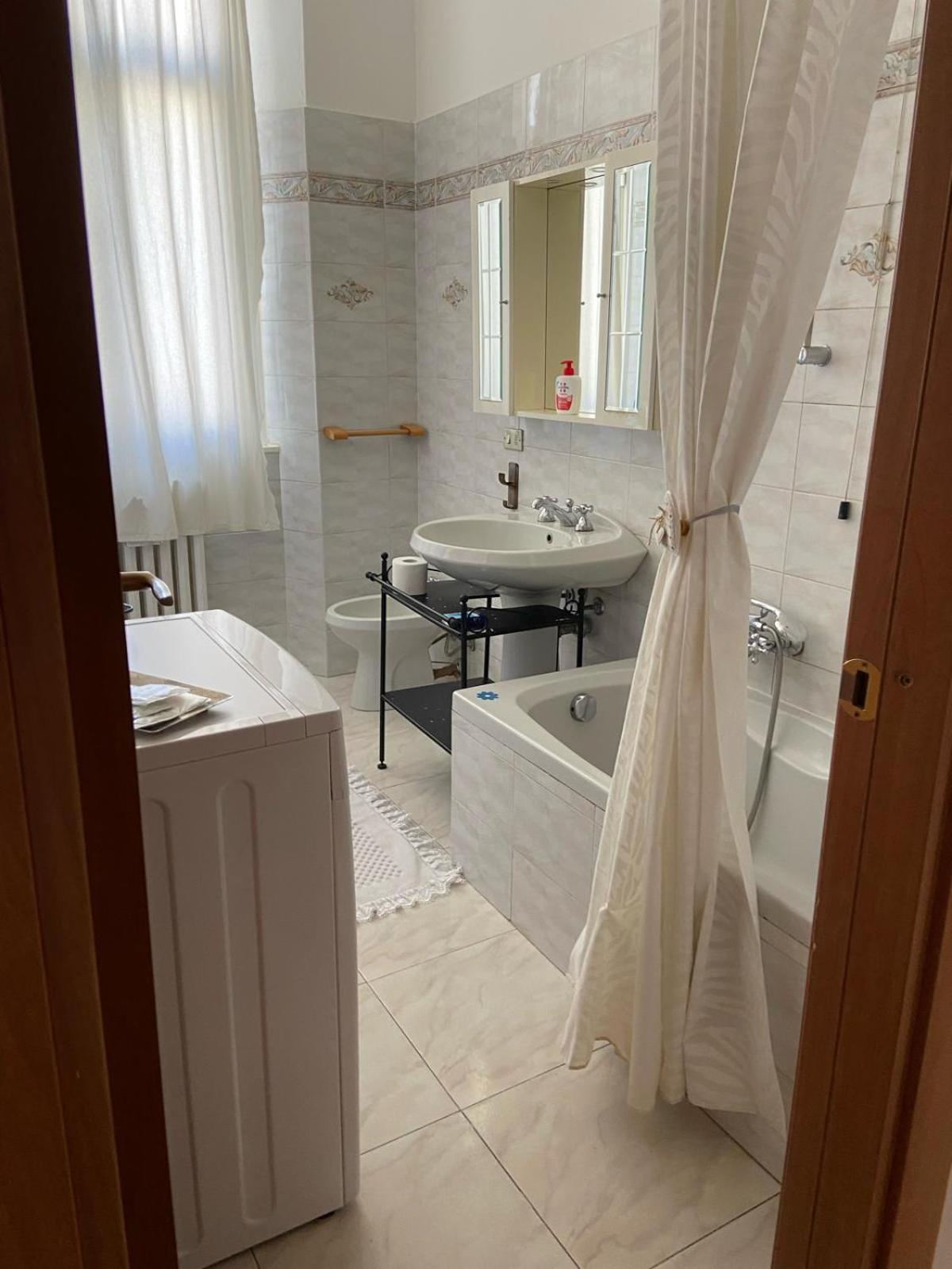 Apartment Duomo Bocconi Navigli Milán Exteriér fotografie